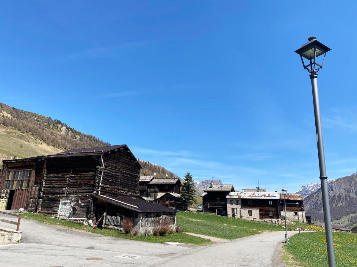 Mountain Chalet Milly Livigno Exterior foto