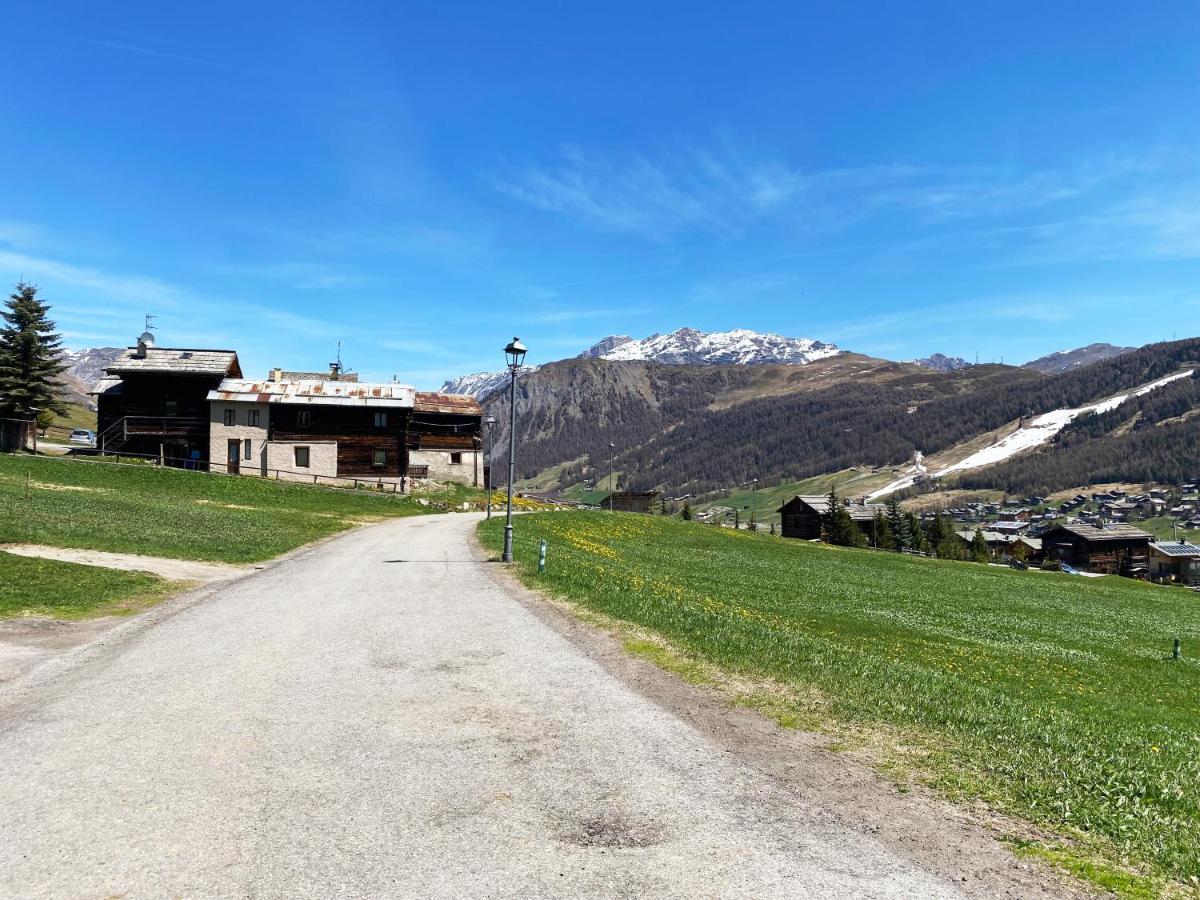 Mountain Chalet Milly Livigno Exterior foto